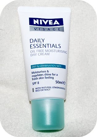 Nivea Daily Essentials for Oily & Combination Skin